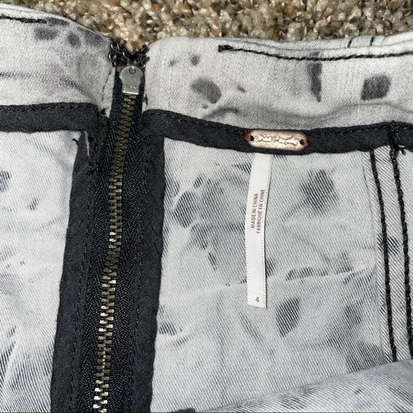 Free People Skirt - Picture 2 of 3